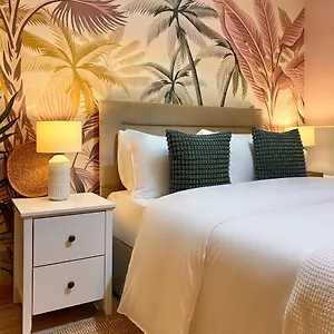 Privatunterkunft Blush Jungle -, Dublin